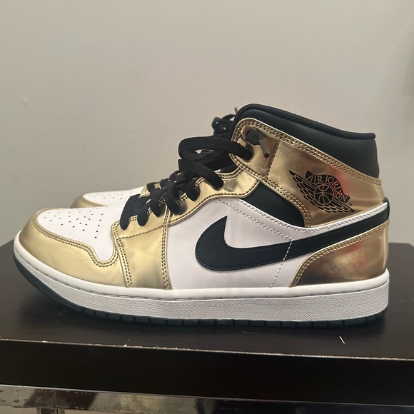 Jordan mids - Picture 4 of 5